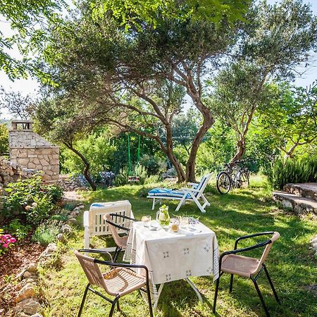 Nice Apartment In Vinjerac With Kitchen מראה חיצוני תמונה