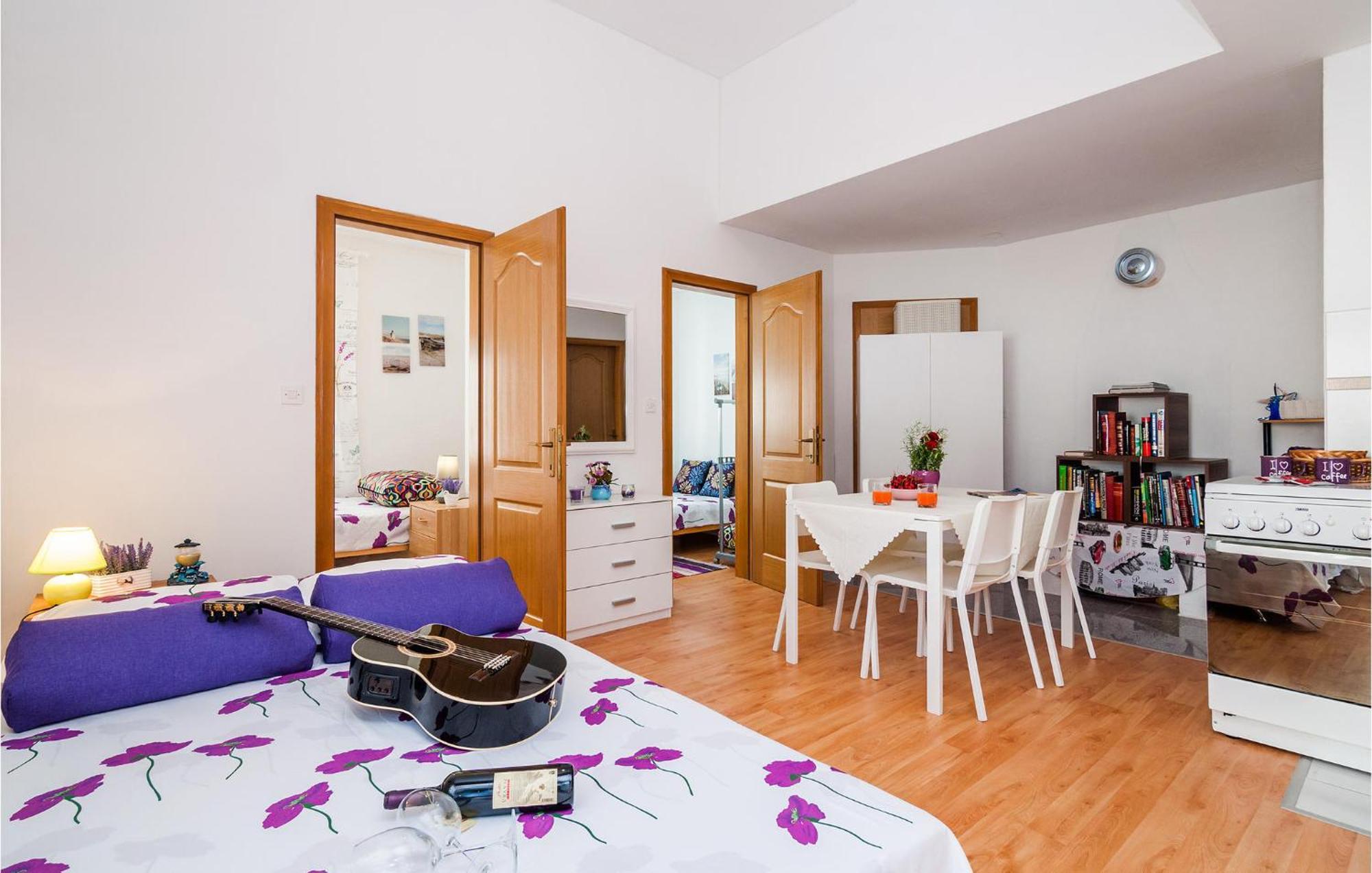 Nice Apartment In Vinjerac With Kitchen מראה חיצוני תמונה